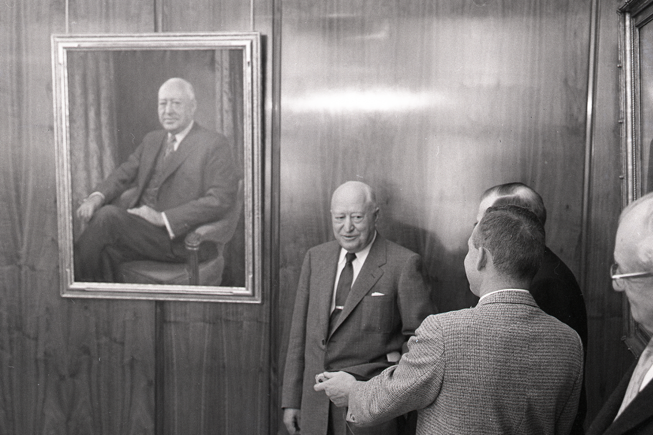 Unveiling of Archibald Bush's portrait